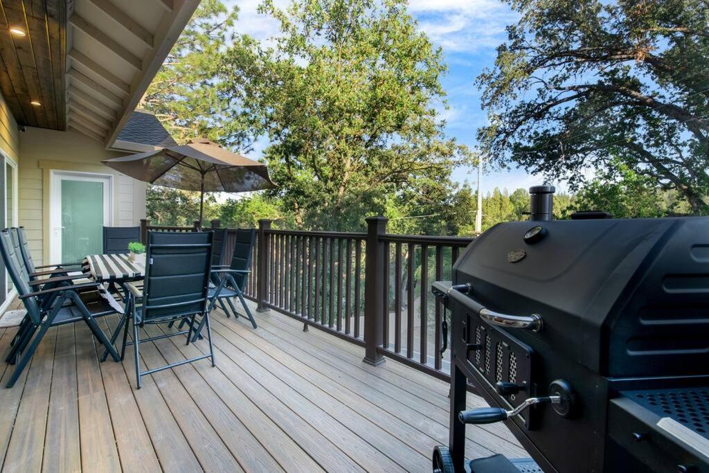 New Luxury Lake House In Pine Mountain Lake Close To Yosemite! Perfect For All Seasons! Great For Retreats, Getaways, Celebrations, And More! โกรฟแลนด์ ภายนอก รูปภาพ