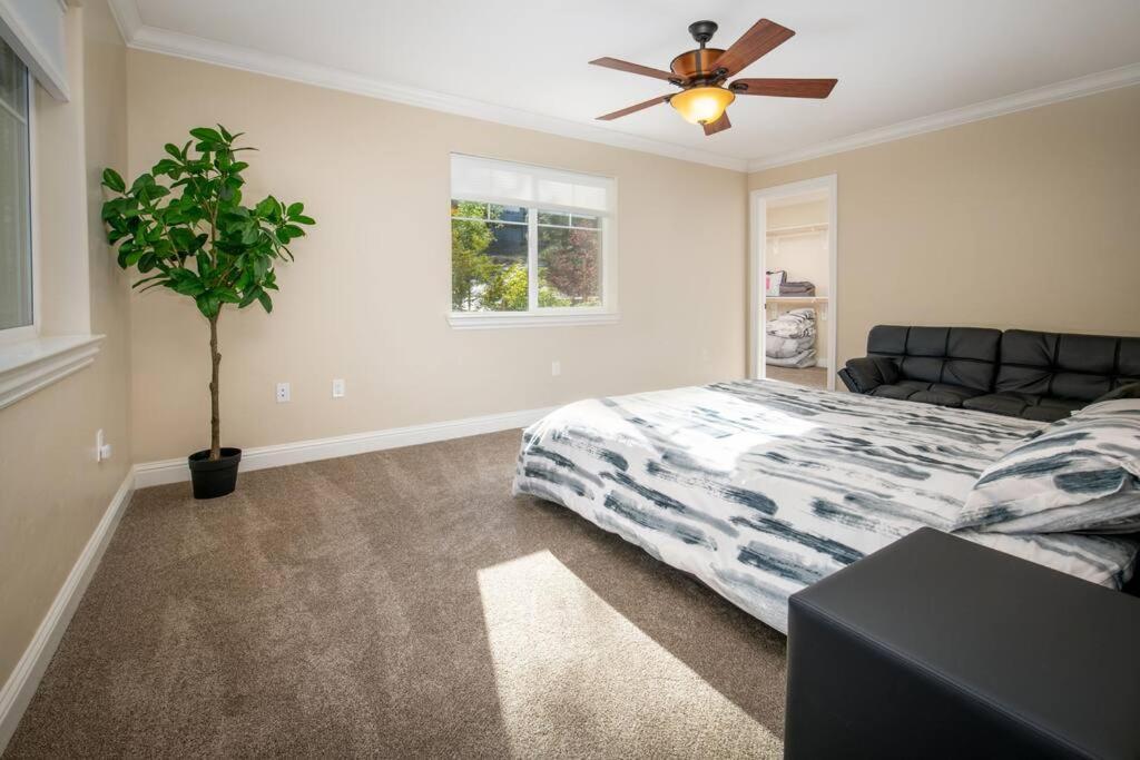New Luxury Lake House In Pine Mountain Lake Close To Yosemite! Perfect For All Seasons! Great For Retreats, Getaways, Celebrations, And More! โกรฟแลนด์ ภายนอก รูปภาพ