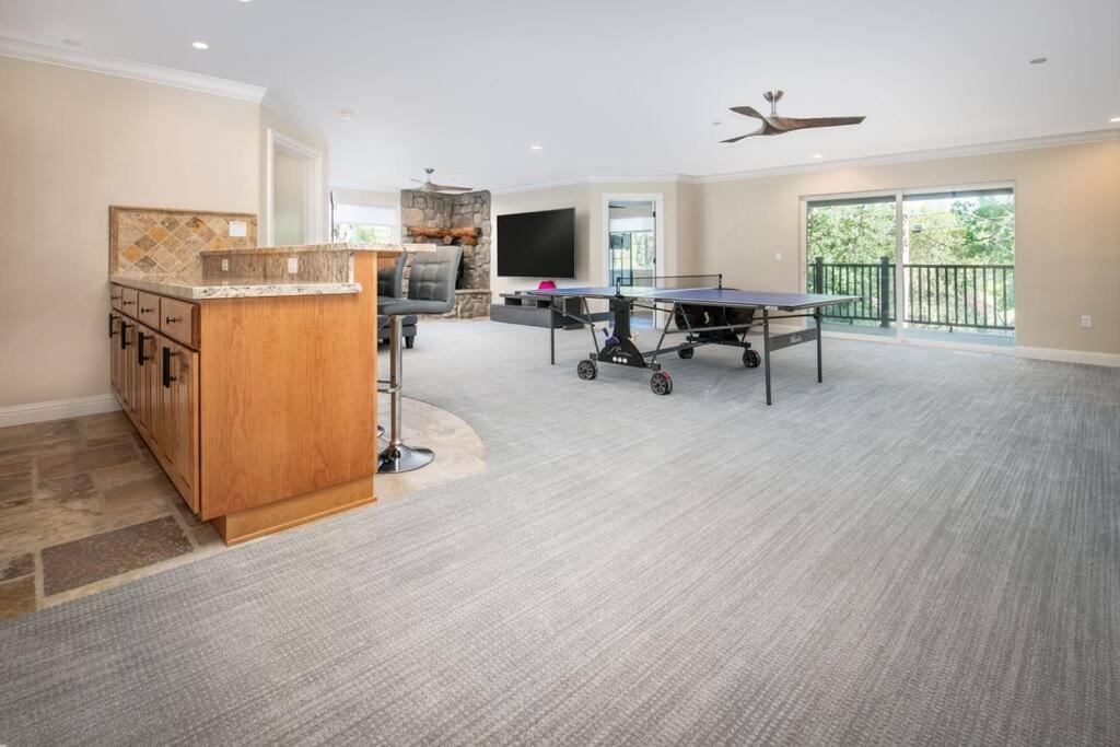 New Luxury Lake House In Pine Mountain Lake Close To Yosemite! Perfect For All Seasons! Great For Retreats, Getaways, Celebrations, And More! โกรฟแลนด์ ภายนอก รูปภาพ