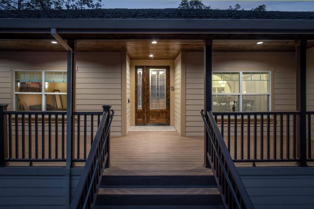 New Luxury Lake House In Pine Mountain Lake Close To Yosemite! Perfect For All Seasons! Great For Retreats, Getaways, Celebrations, And More! โกรฟแลนด์ ภายนอก รูปภาพ
