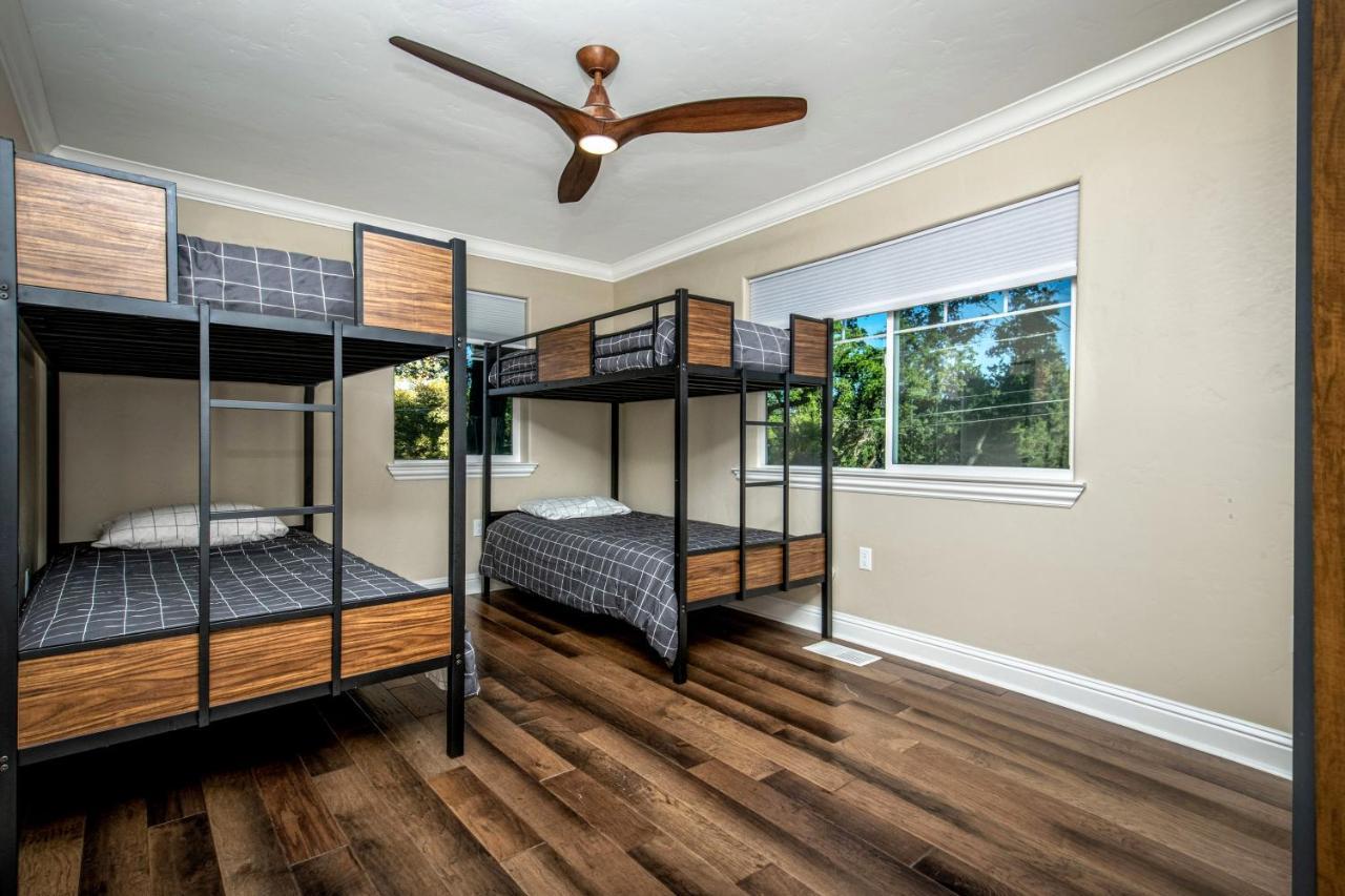 New Luxury Lake House In Pine Mountain Lake Close To Yosemite! Perfect For All Seasons! Great For Retreats, Getaways, Celebrations, And More! โกรฟแลนด์ ภายนอก รูปภาพ